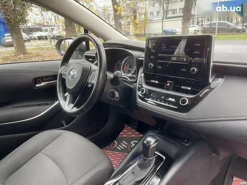 Toyota Corolla 2020 - фото 18