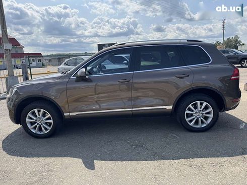 Volkswagen Touareg 2012 - фото 11