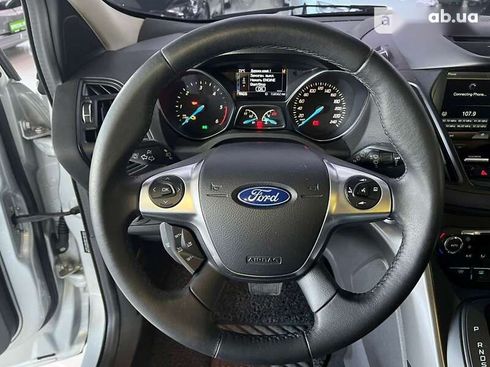 Ford Kuga 2015 - фото 12