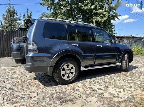 Mitsubishi Pajero Wagon 2008 - фото 15