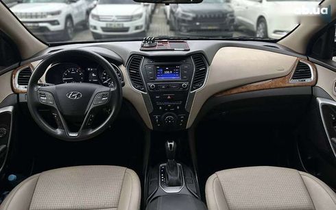 Hyundai Santa Fe 2017 - фото 15