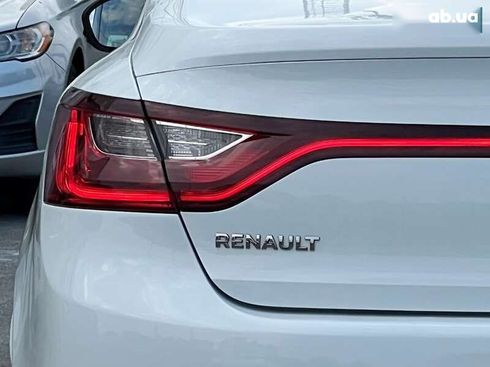Renault Megane 2018 - фото 20