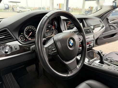 BMW 5 серия 2015 - фото 19