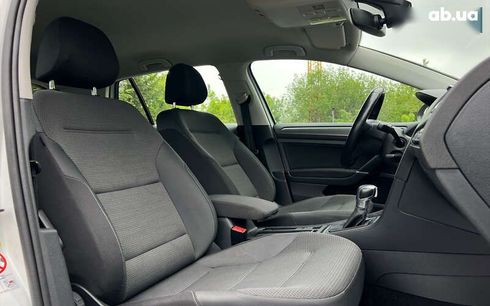 Volkswagen e-Golf 2019 - фото 9