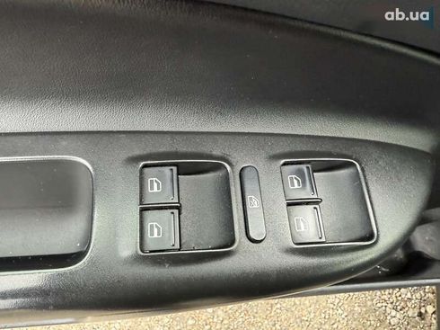 Skoda Octavia 2010 - фото 21