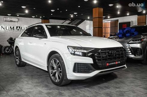 Audi Q8 2023 - фото 3