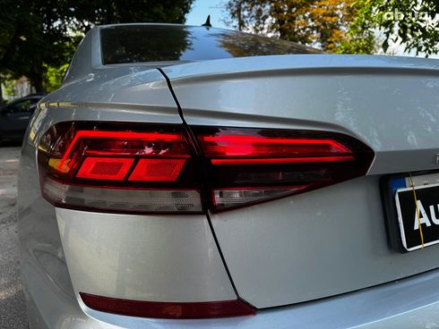 Volkswagen passat b8 2020 серый - фото 10