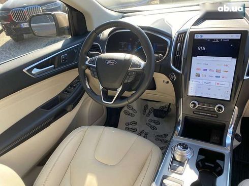 Ford Edge 2021 - фото 12