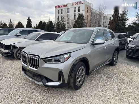 BMW X1 2023 - фото 4