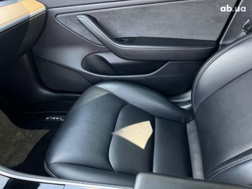 Tesla Model 3 2019 черный - фото 25