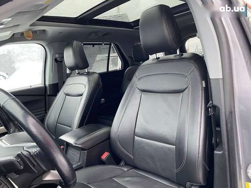 Ford Explorer 2021 - фото 25