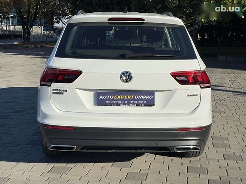 Volkswagen Tiguan 2020 - фото 14