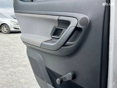 Skoda Fabia 2014 белый - фото 23