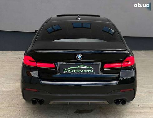 BMW 5 серия 2018 - фото 18