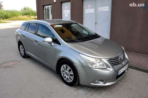 Toyota Avensis 2011 - фото 5