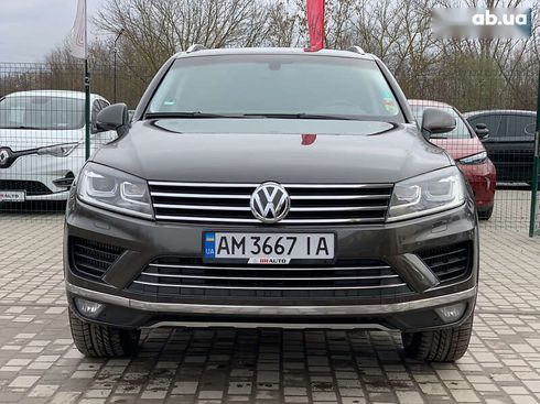 Volkswagen Touareg 2014 - фото 4