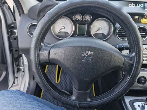 Peugeot 308 2009 - фото 16