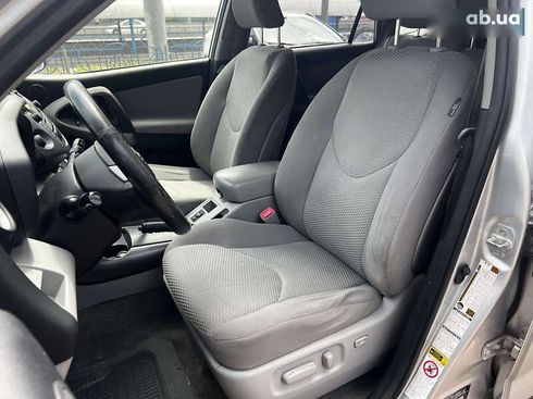 Toyota RAV4 2007 - фото 15