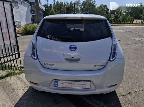 Nissan Leaf 2015 - фото 5