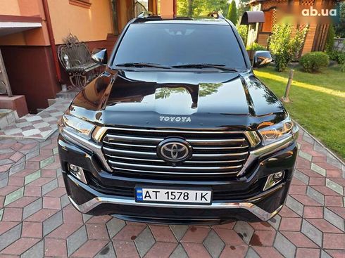 Toyota Land Cruiser 2018 - фото 9