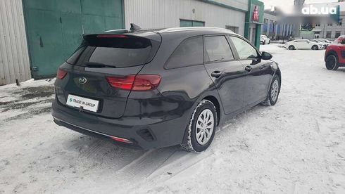 Kia Cee'd 2021 - фото 10
