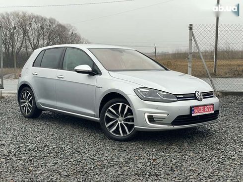 Volkswagen e-Golf 2019 - фото 6