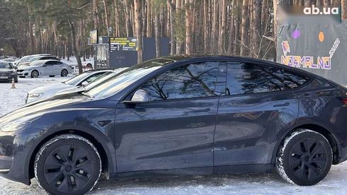 Tesla Model Y 2024 - фото 13