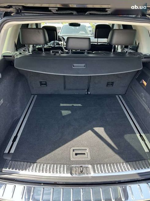 Volkswagen Touareg 2017 - фото 17