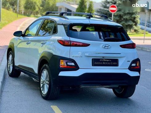 Hyundai Kona 2020 - фото 11