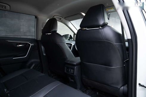 Toyota RAV4 2023 - фото 22