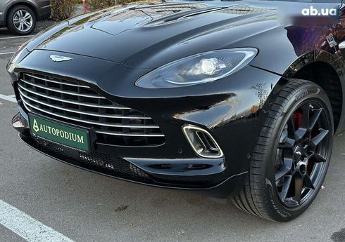 Aston Martin DBX 2023 - фото 9