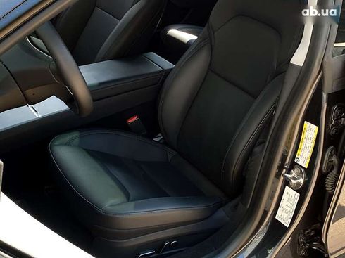 Tesla Model 3 2024 - фото 13
