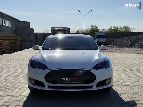 Tesla Model S 2013 - фото 6