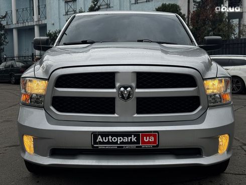 Dodge Ram 2016 серый - фото 4