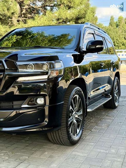 Toyota Land Cruiser 2020 - фото 6