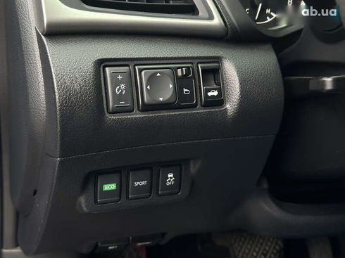Nissan Sentra 2017 - фото 29