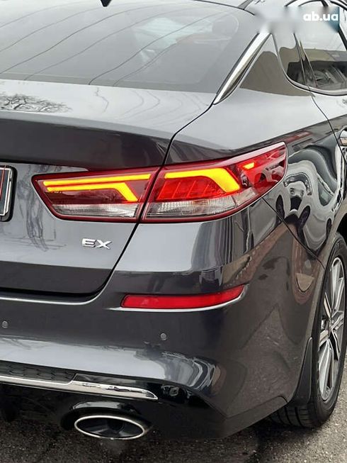 Kia Optima 2018 - фото 11