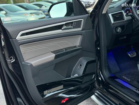 Volkswagen Atlas 2020 черный - фото 41