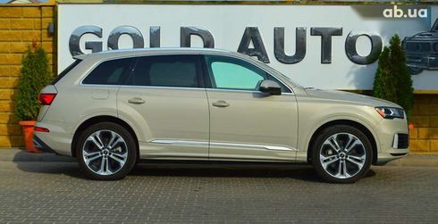Audi Q7 2021 - фото 16