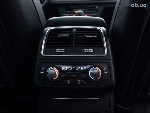 Audi A6 2015 - фото 30
