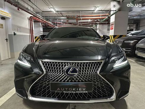 Lexus LS 2017 - фото 4