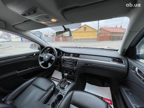 Skoda Superb 2014 серый - фото 78