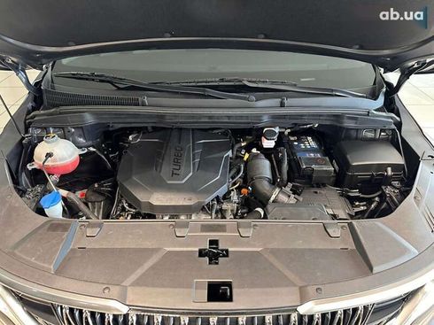 Kia Carnival 2022 - фото 12