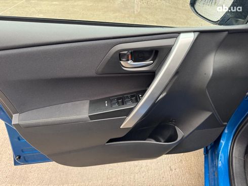 Toyota Auris 2014 синий - фото 22