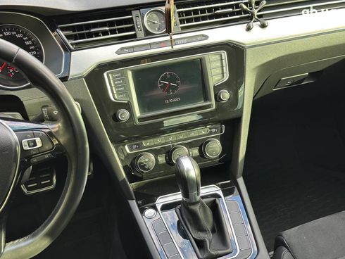 Volkswagen Passat 2017 черный - фото 87