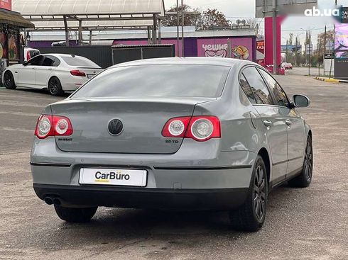 Volkswagen Passat 2009 - фото 13