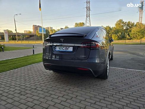 Tesla Model X 2018 - фото 11