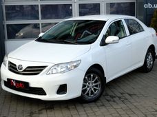 Продаж б/у седан Toyota Corolla 2013 року - купити на Автобазарі