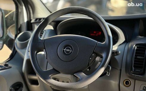 Opel Vivaro 2014 - фото 14