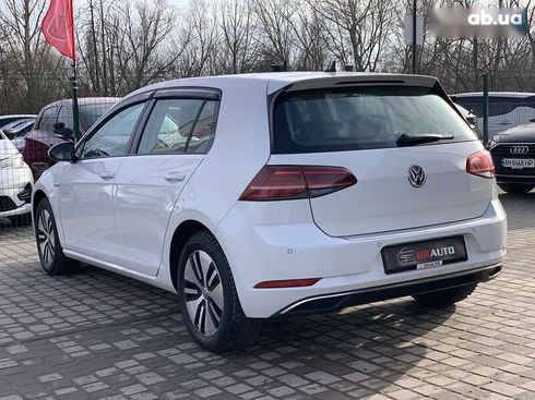 Volkswagen e-Golf 2020 - фото 19